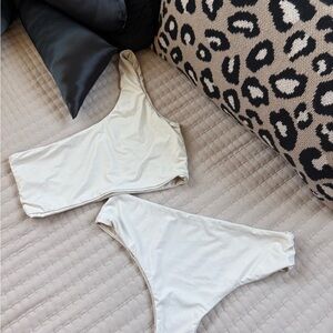 Myra Swim Elegant Cream One-Shoulder Bikini Set